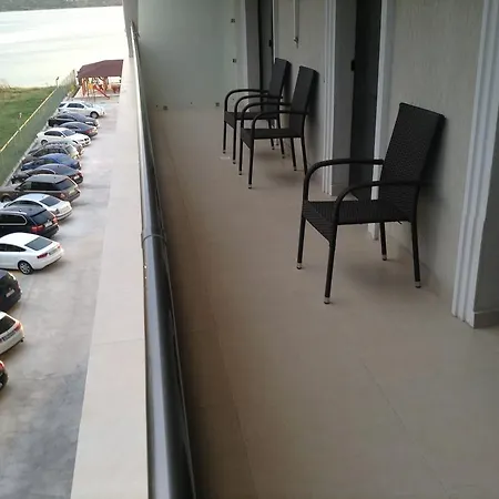 Apartment Raza Soarelui Solid