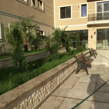 Apartment Raza Soarelui Solid *